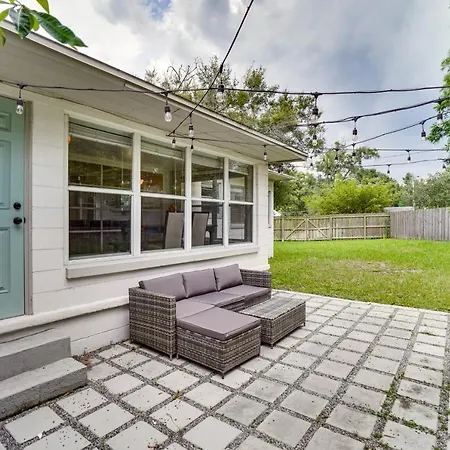 Orlando Vacation Rental With Yard About 18 Mi To Disney